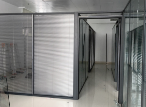 玻璃隔断为办公室带去节能环保的光环境