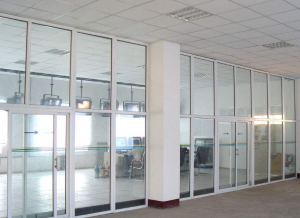玻璃隔断墙组装式的具备性能特征