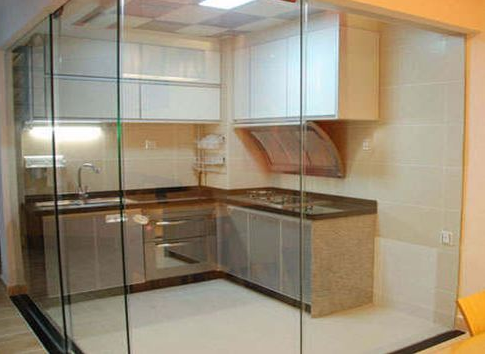 厨房玻璃隔断